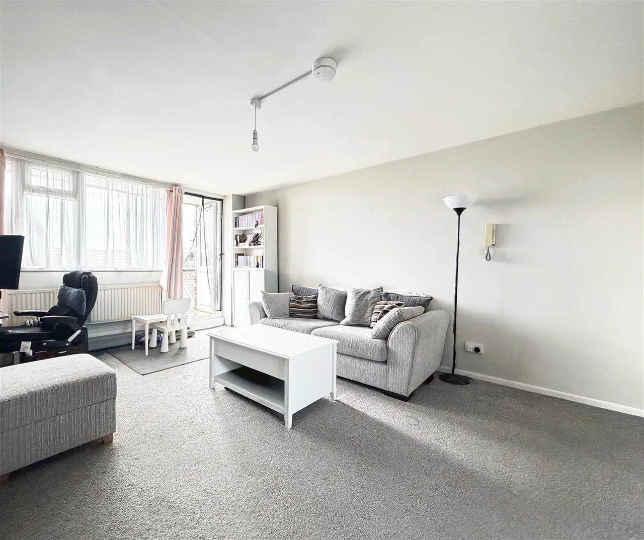 Fletching Road, Eastbourne, BN22 9DX, photo 2