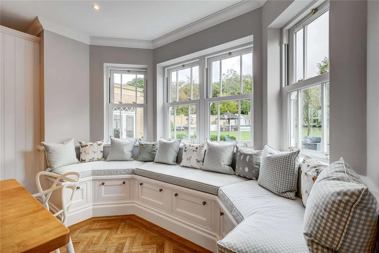 Norsey Road, Billericay, Essex, CM11 1DB, photo 11