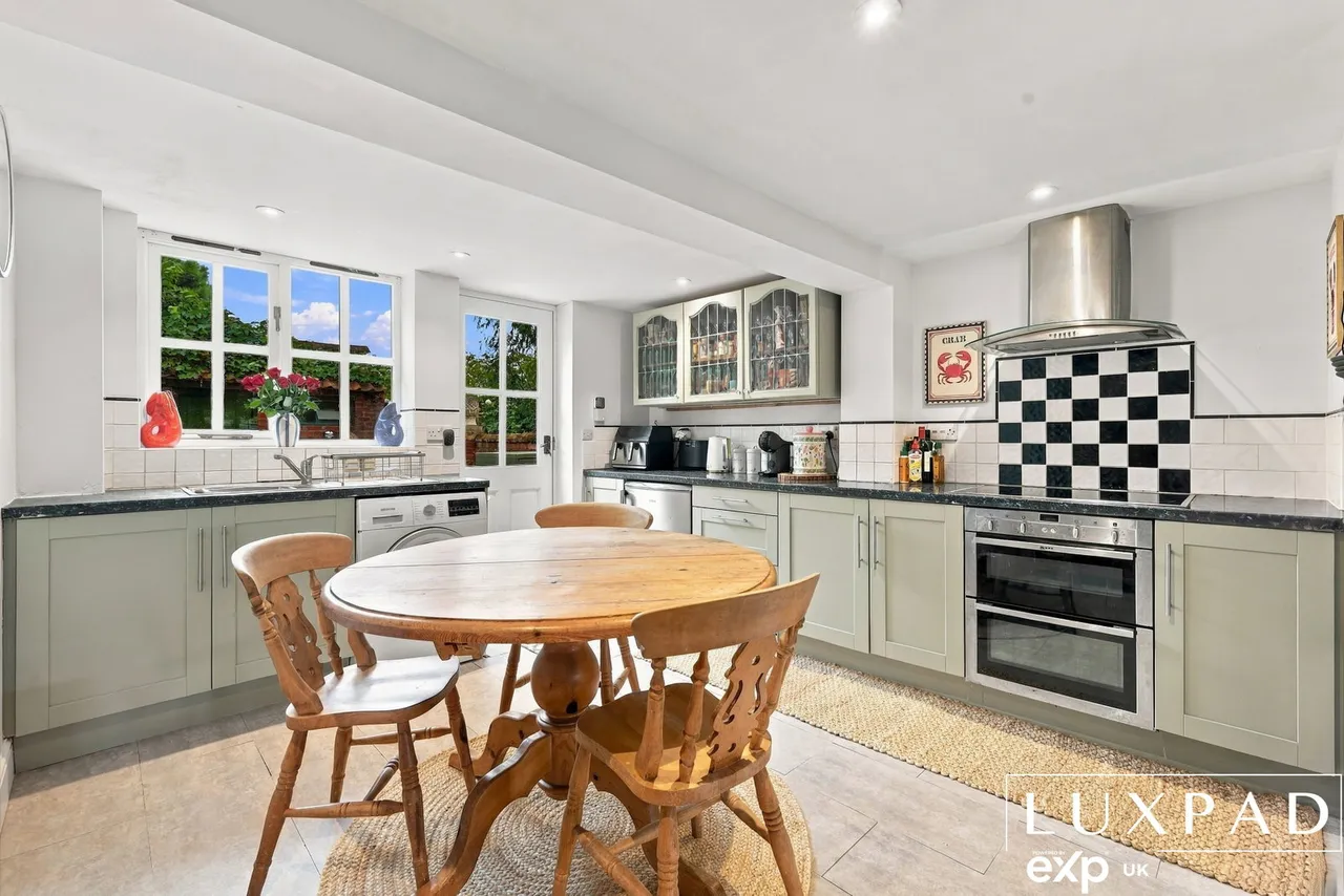 Rose Cottage, The Causeway, Hitcham, Ipswich, IP7 7NE, photo 9