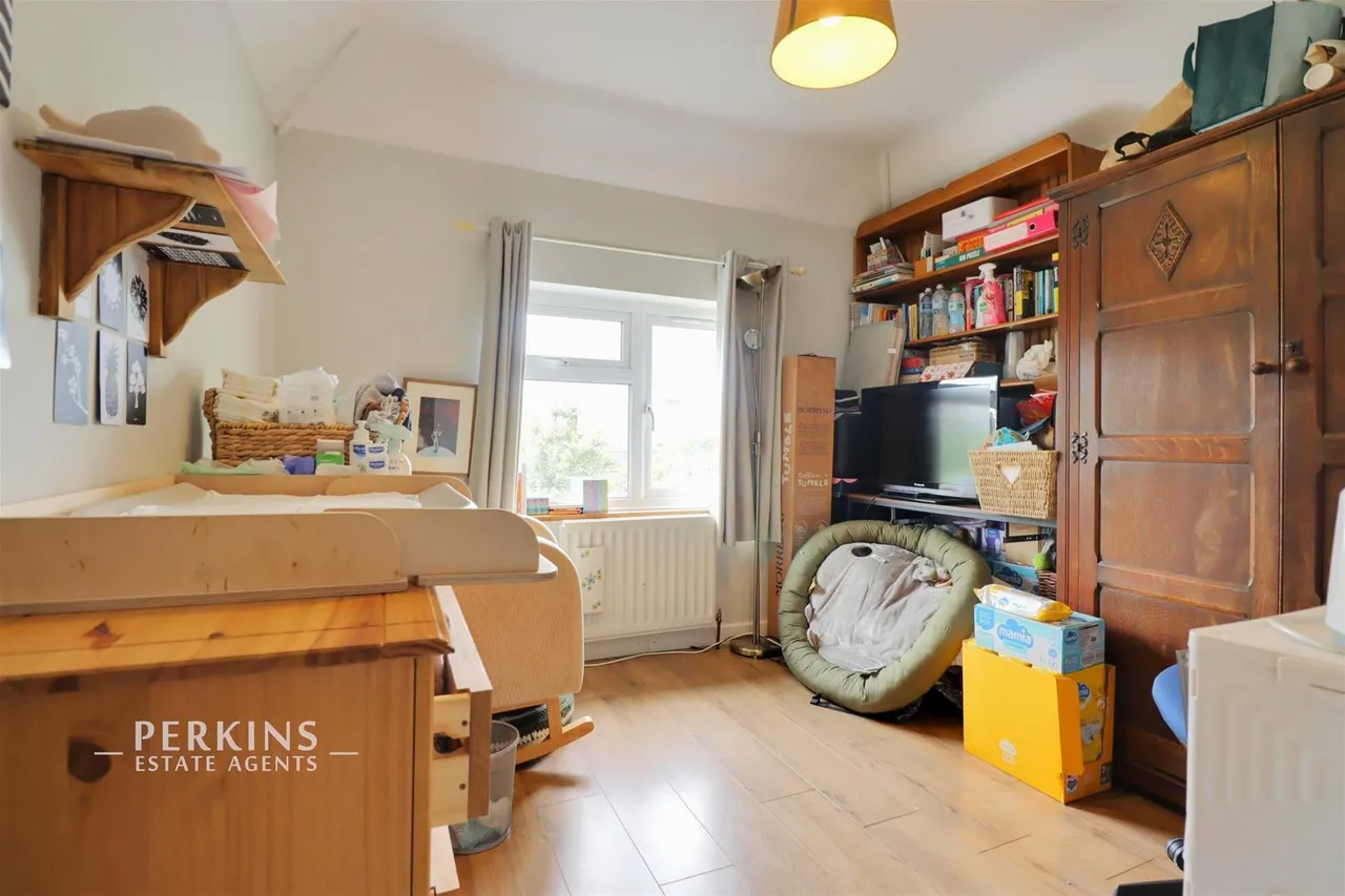 Bennetts Avenue, Greenford, UB6, photo 6