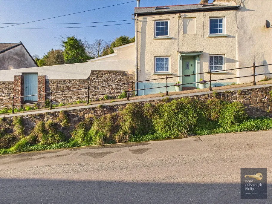 2 bed house for sale, Torrington, EX38
