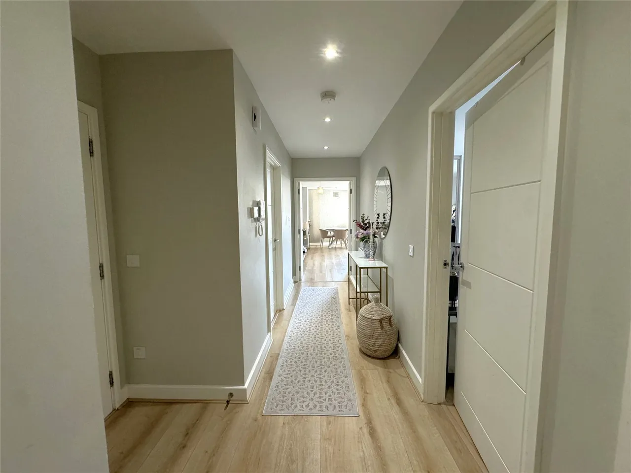 Woodthorpe Road, Ashford, TW15, photo 5