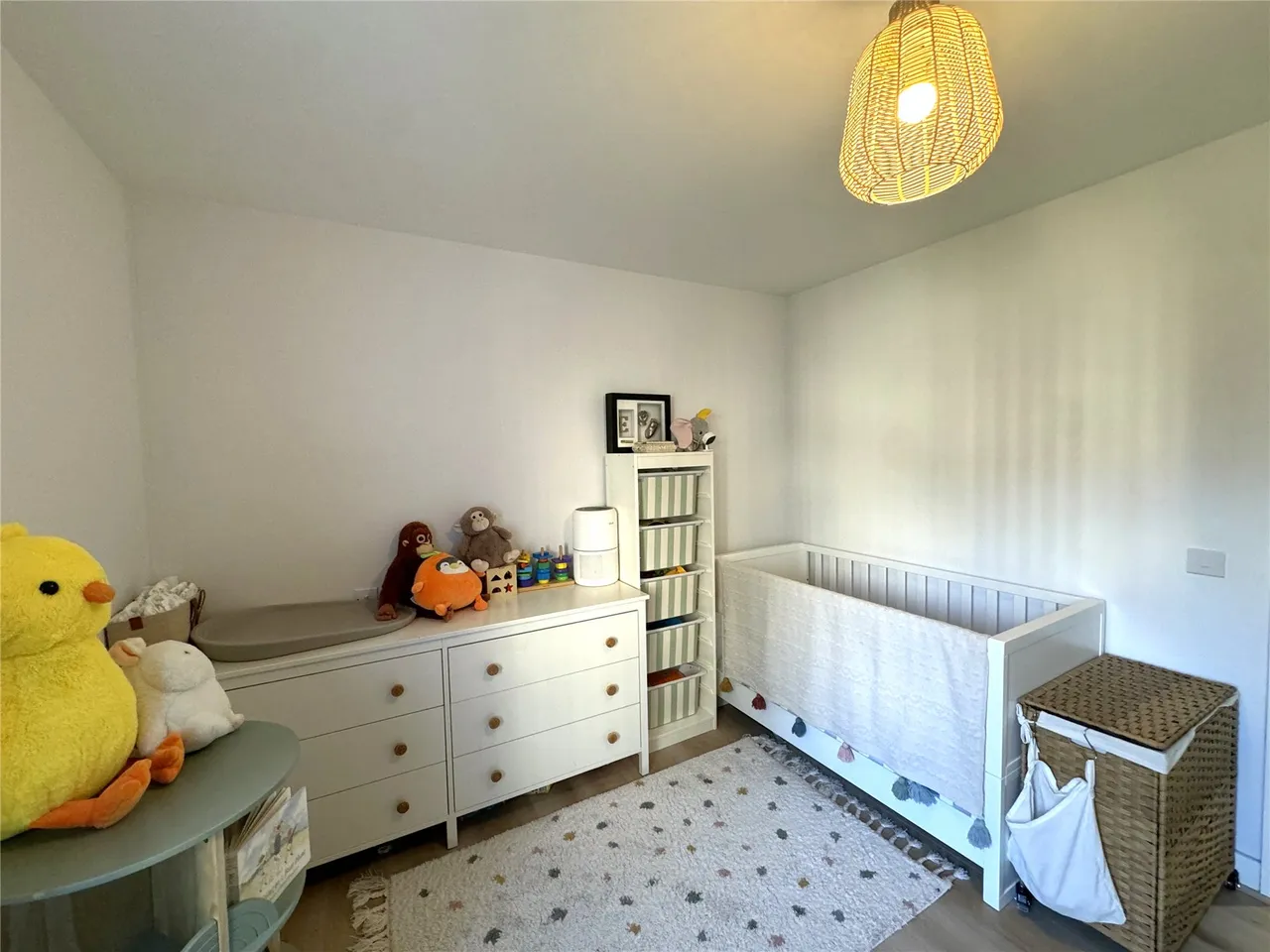 Woodthorpe Road, Ashford, TW15, photo 7