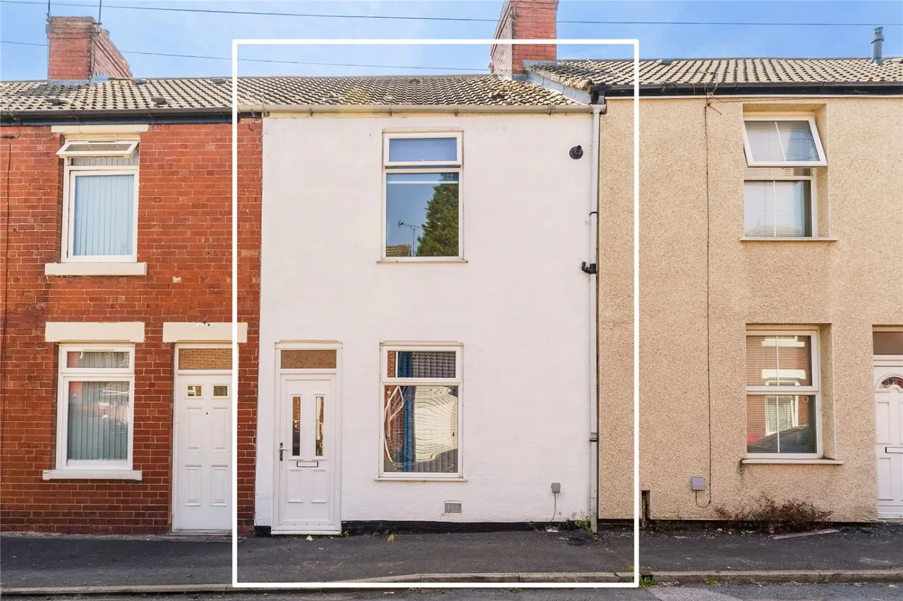 2 bed house for sale, Union Street, Hemsworth, WF9