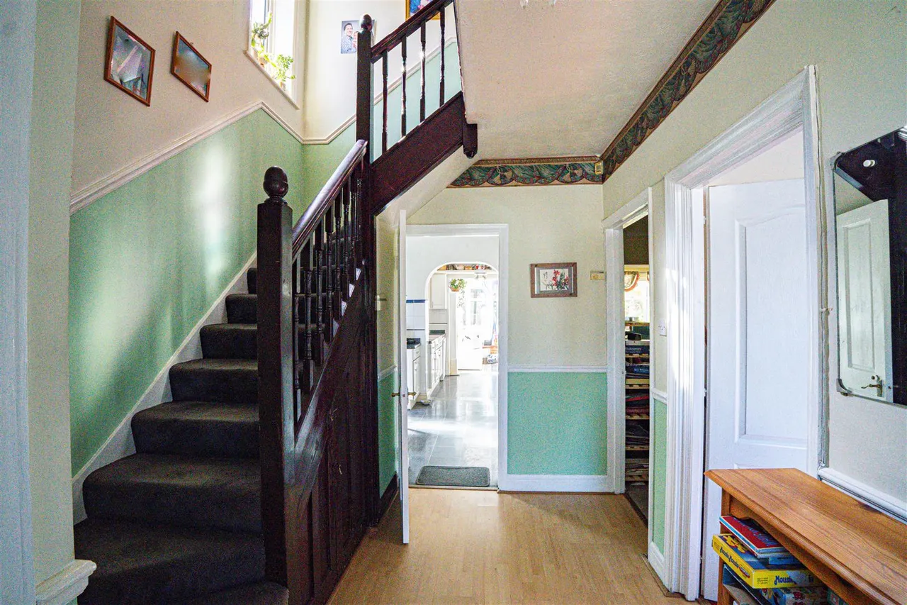 Elphinstone Road, Hastings, photo 9