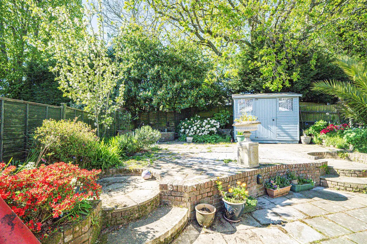 Elphinstone Road, Hastings, photo 14