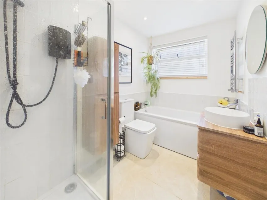 Snowdon Gardens, Churchdown, photo 15