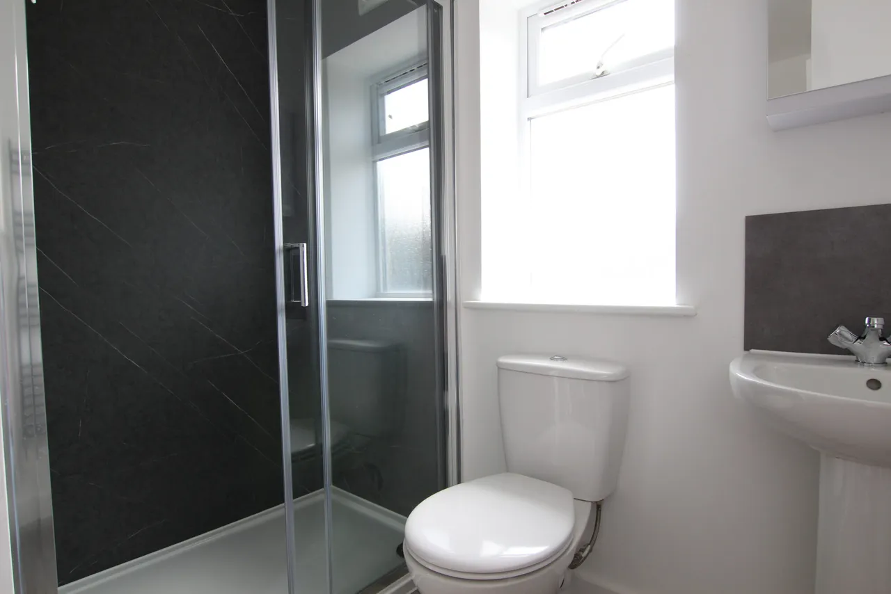 Room 2, 6, Belgrave Road, Belgrave Road, Gloucester, GL1 1QZ, photo 6