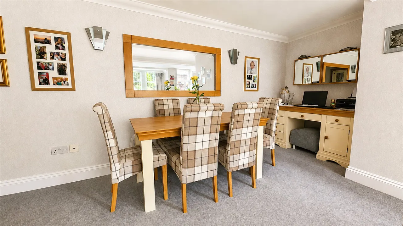 New Heys Drive, Liverpool, L18, photo 13
