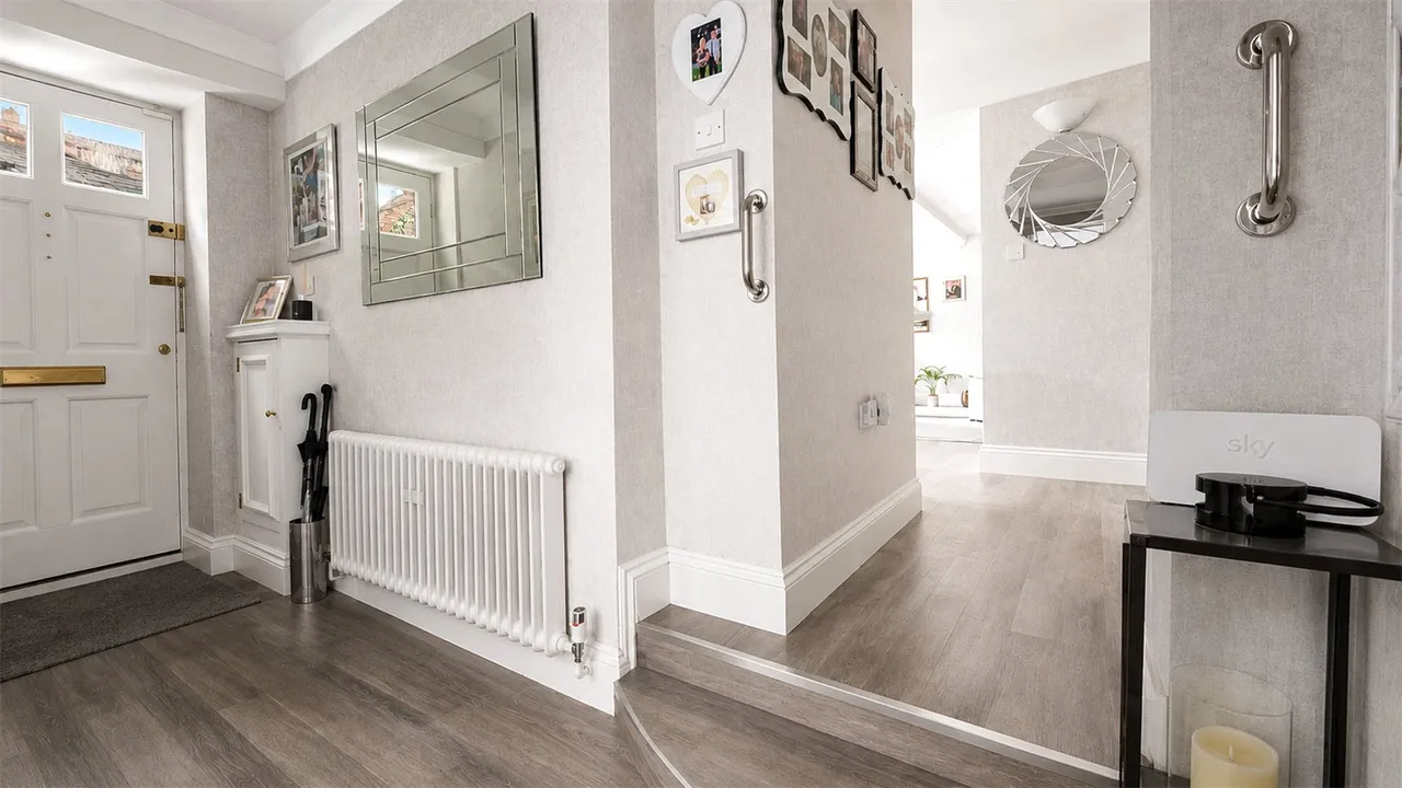 New Heys Drive, Liverpool, L18, photo 4