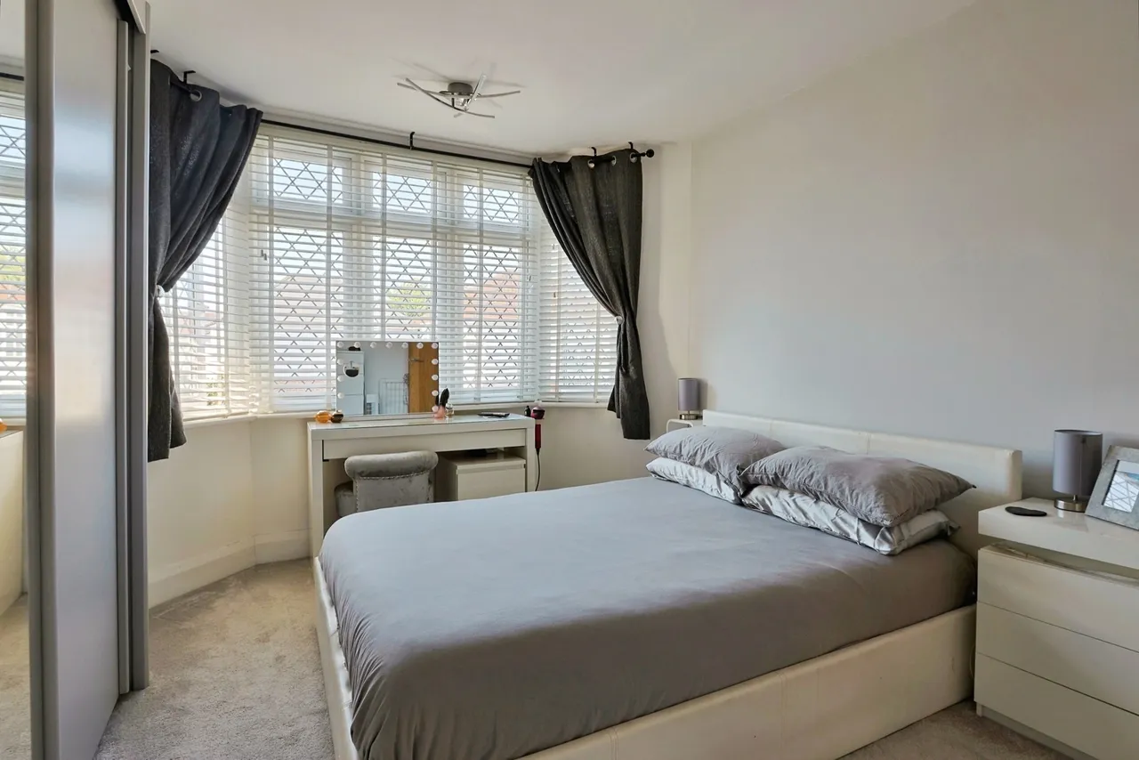 Coombe Gardens, Northbourne, BH10, photo 13
