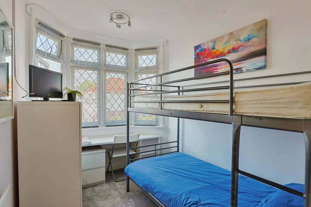 Coombe Gardens, Northbourne, BH10, photo 16