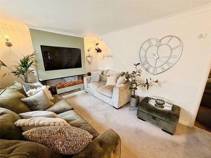 Lytham Close, Doncaster, South Yorkshire, DN4, photo 11