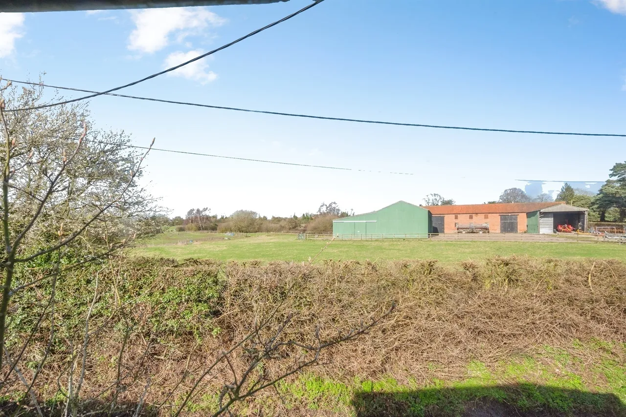 Booton Road, Cawston, NR10, photo 11