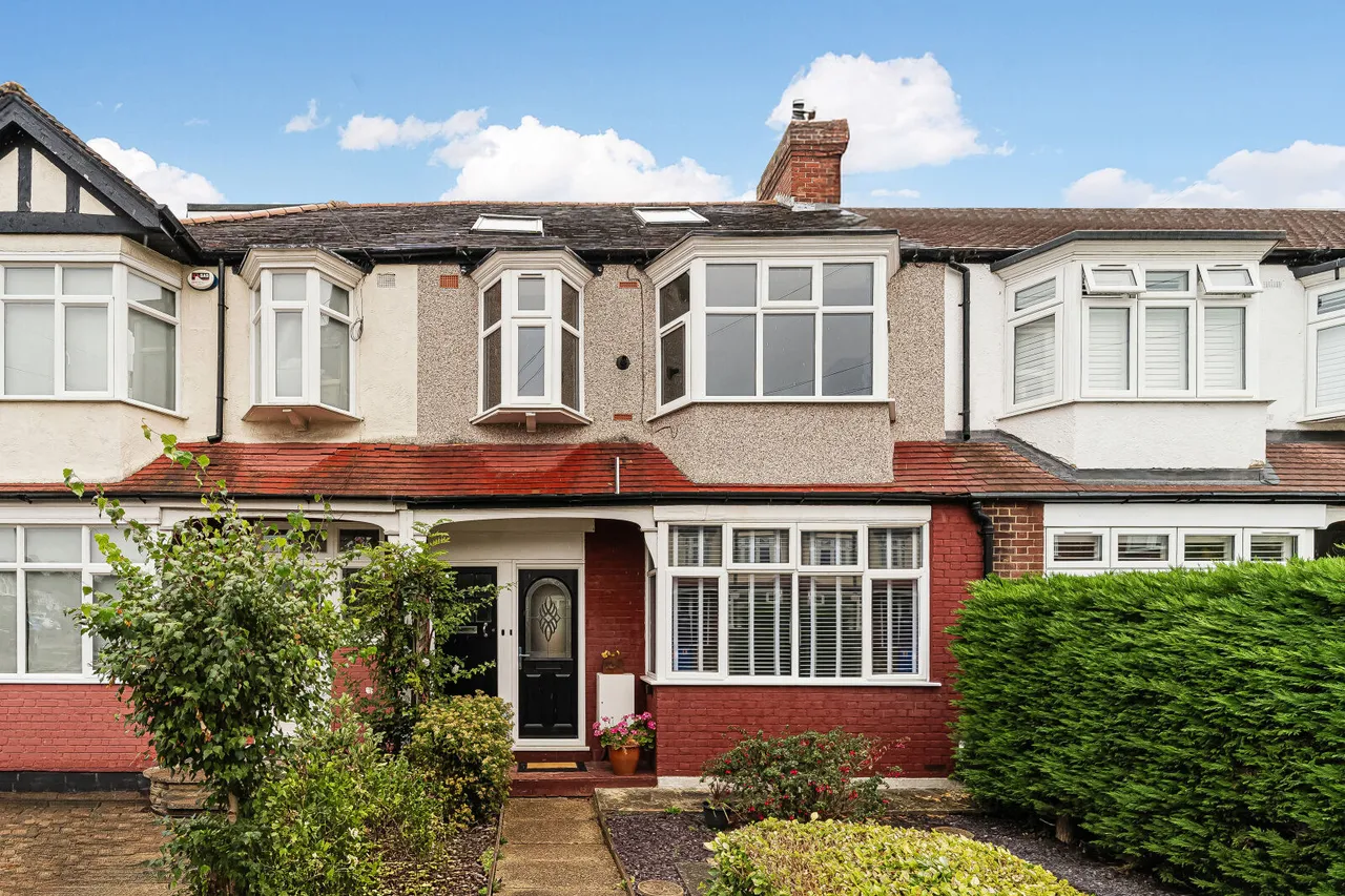 2 bed flat for sale, Cherrywood Lane, Morden, SM4