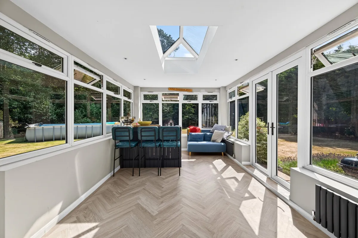 Templewood Lane, Farnham Common, SL2, photo 11