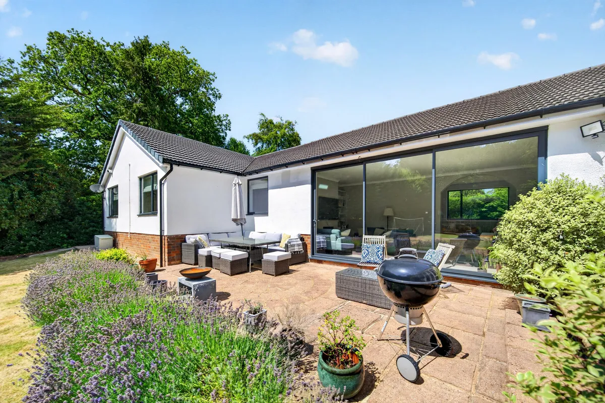 Templewood Lane, Farnham Common, SL2, photo 12