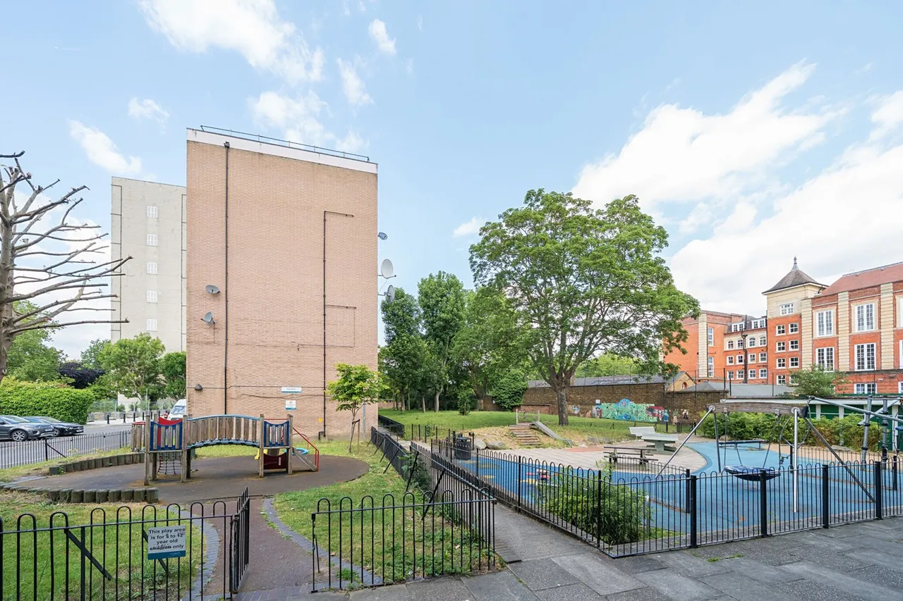 Sceaux Gardens, SE5, photo 20