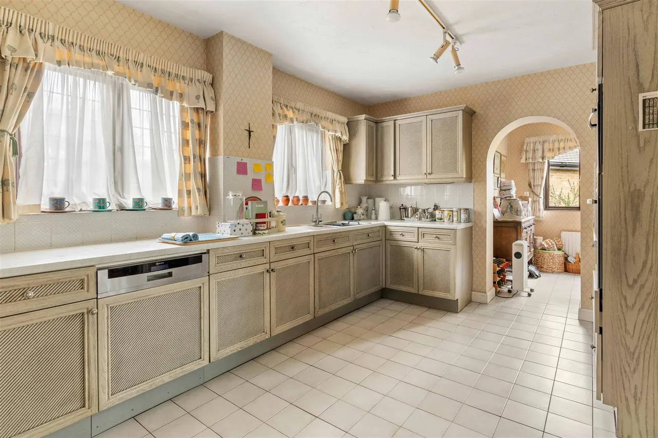St. Marys Close, Aston, Stevenage, Herts, SG2 7EQ, photo 15