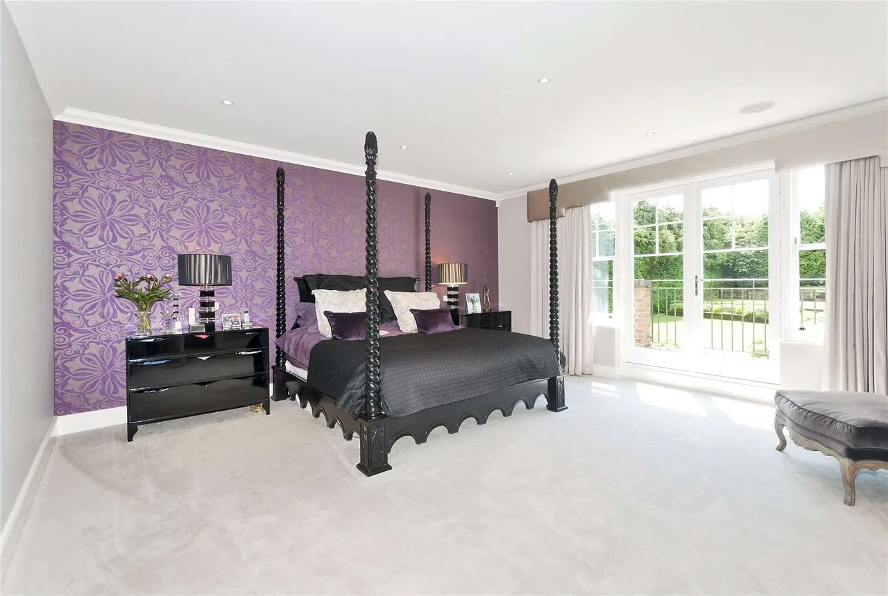 Stratton Chase Drive, Chalfont St. Giles, Buckinghamshire, HP8 4NS, photo 11