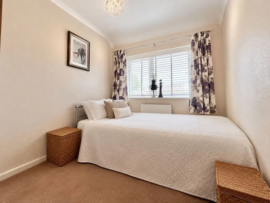 Aviemore Crescent, Great Barr, B43, photo 13