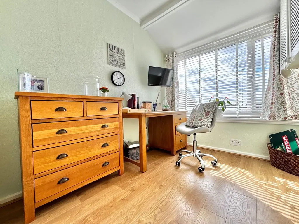 Aviemore Crescent, Great Barr, B43, photo 15