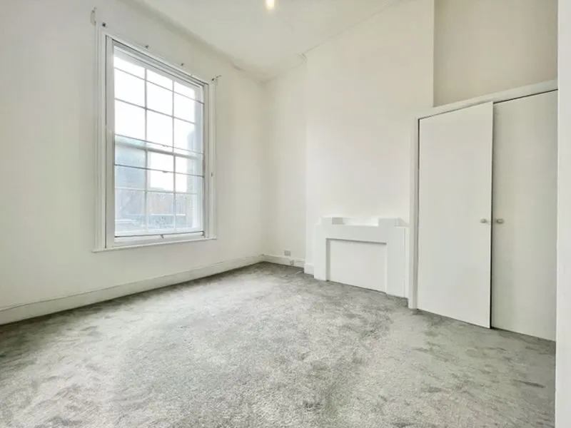 225 Portobello Road, London W11 1LU, photo 5