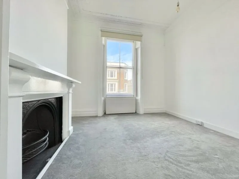 225 Portobello Road, London W11 1LU, photo 6