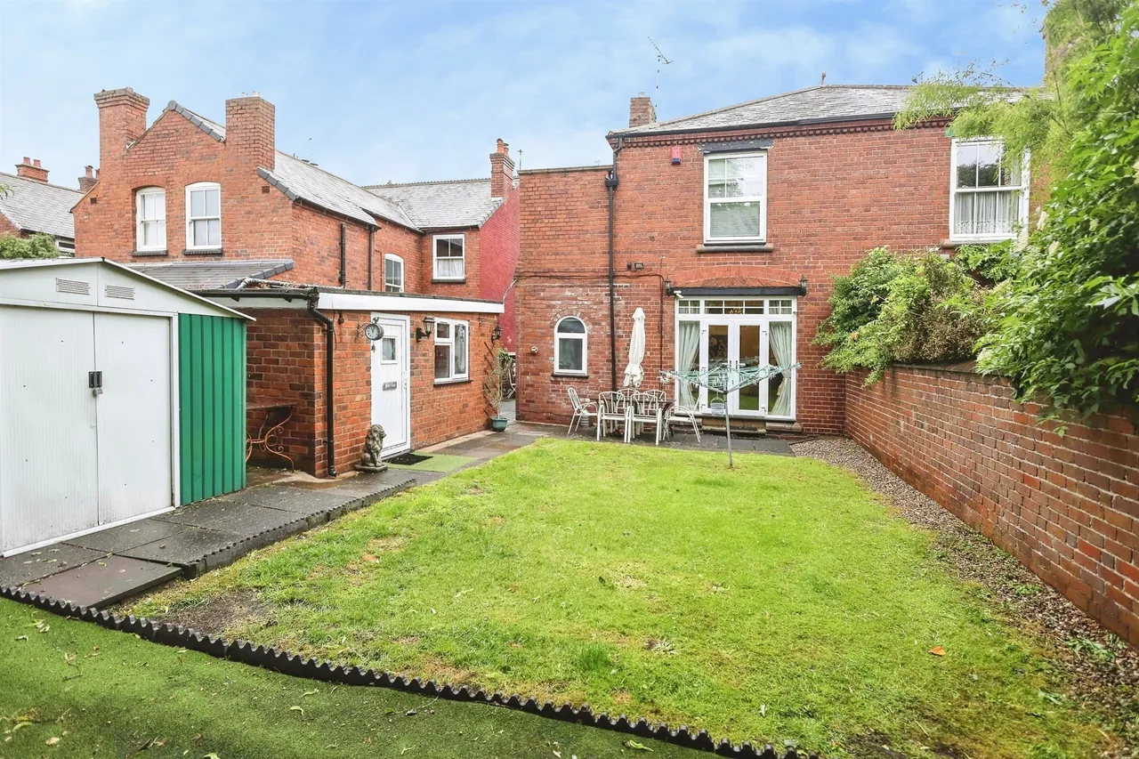 Sydney Road, CRADLEY HEATH, photo 7
