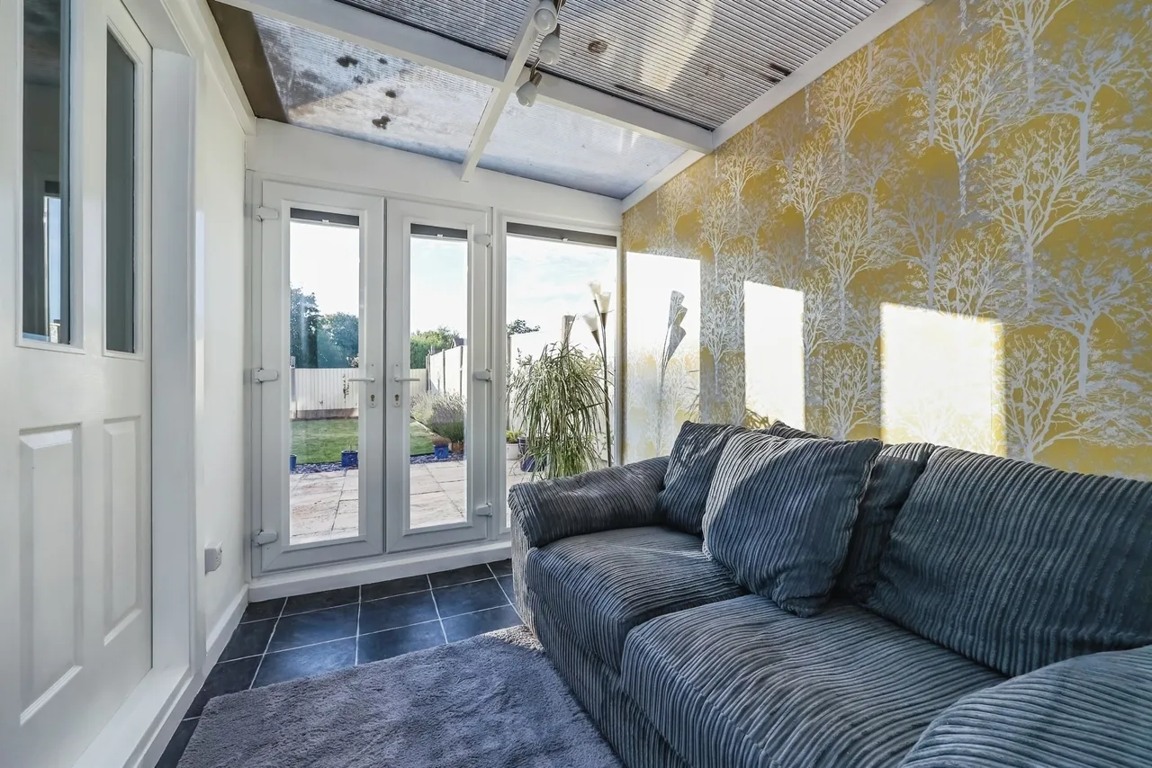 Bernard Avenue, Hucknall, NG15, photo 11