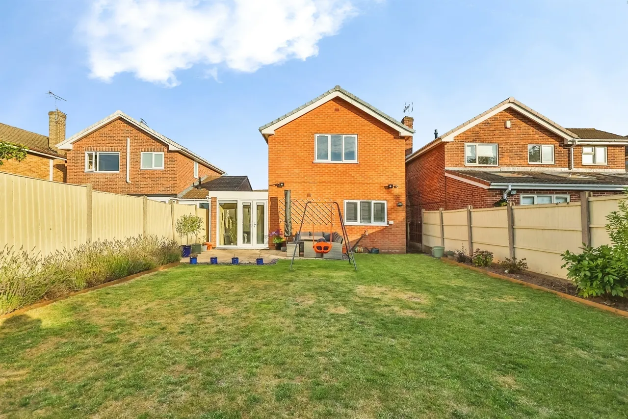 Bernard Avenue, Hucknall, NG15, photo 21