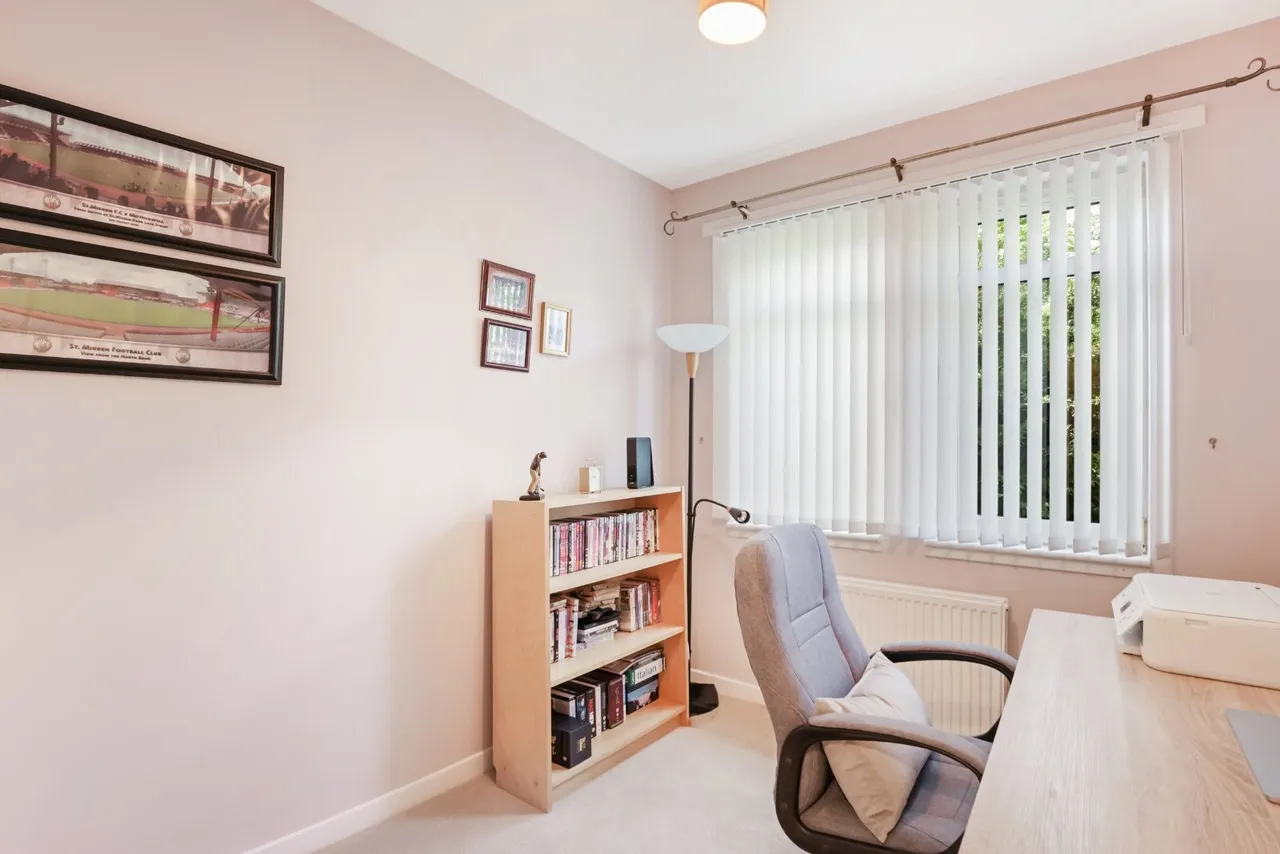 Lammermuir Drive, Paisley, Renfrewshire, PA2, photo 12