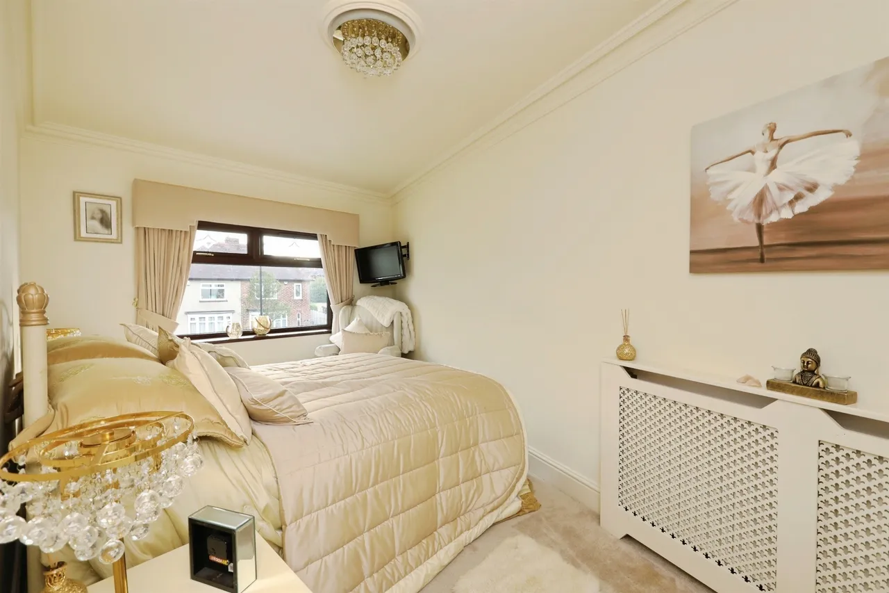 Lister Crescent, Basegreen, S12, photo 10