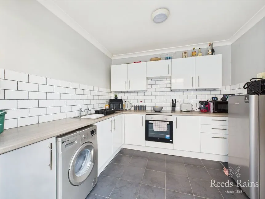 Westminster Avenue, Hull, East Yorkshire, HU8, photo 7