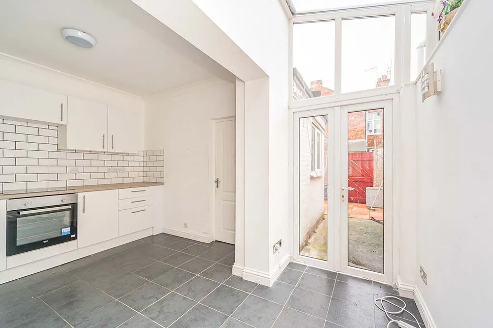 Westminster Avenue, Hull, East Yorkshire, HU8, photo 4