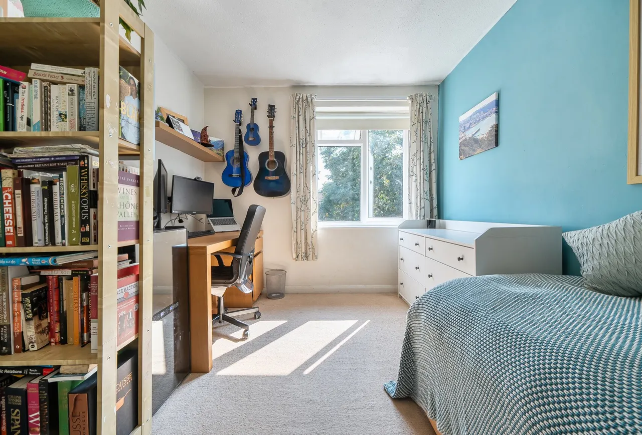 Ronaldson, Gloucestershire, Bitton, BS30 6JS, photo 12