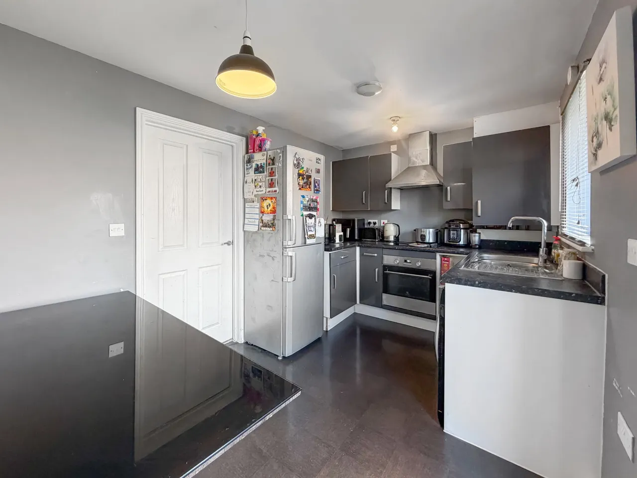 Sanderling Close, East Tilbury, RM18, photo 3