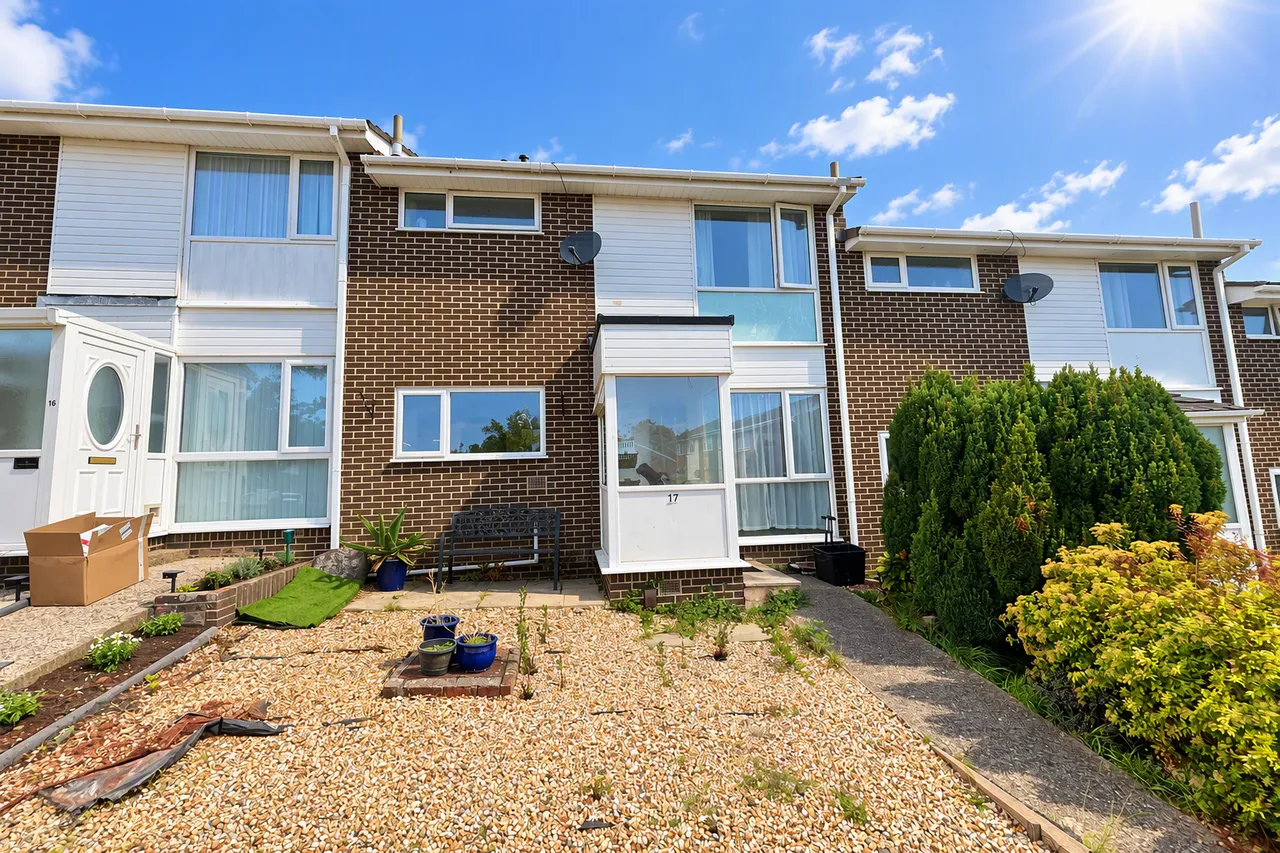 3 bed house to rent, Arden Drive, Torquay, TQ2
