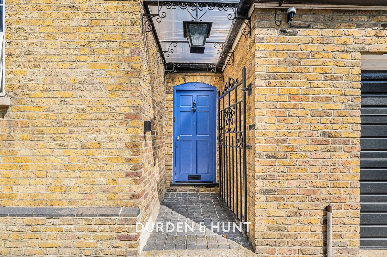 Mews Place, Woodford Green, IG8, photo 30