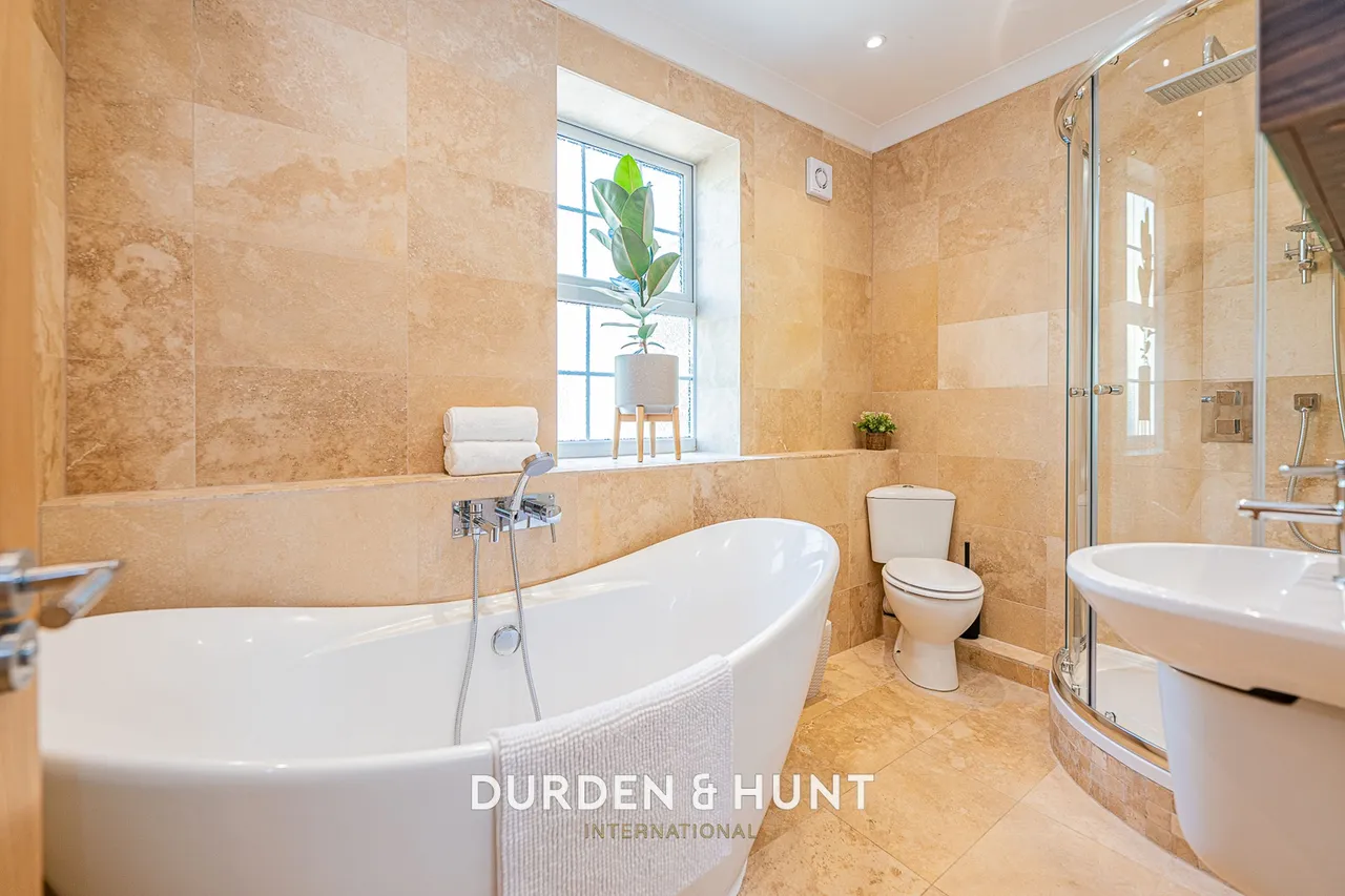 Mews Place, Woodford Green, IG8, photo 20