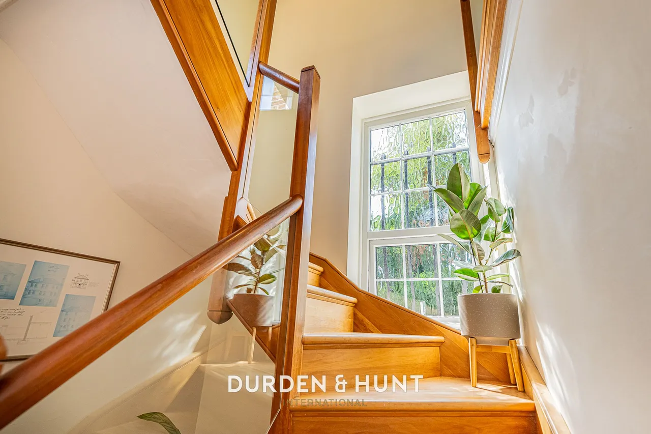 Mews Place, Woodford Green, IG8, photo 9