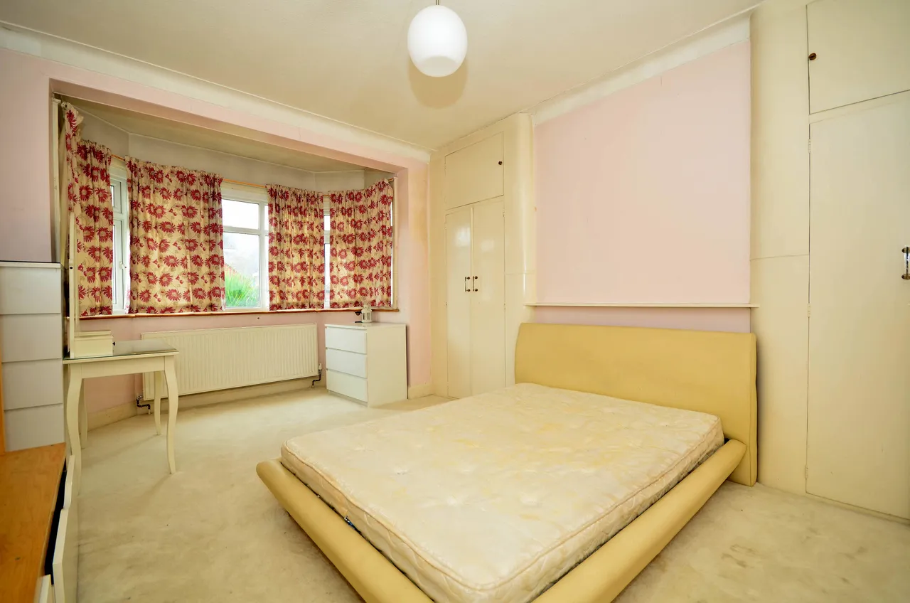 104 Leighton Gardens, London, photo 12