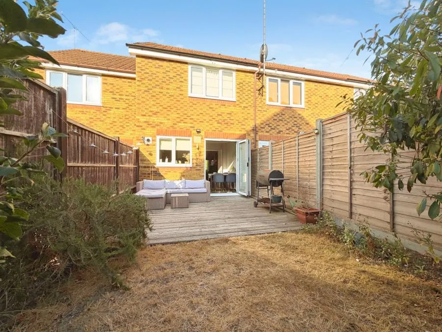 Deller Street, Binfield, RG42, photo 12