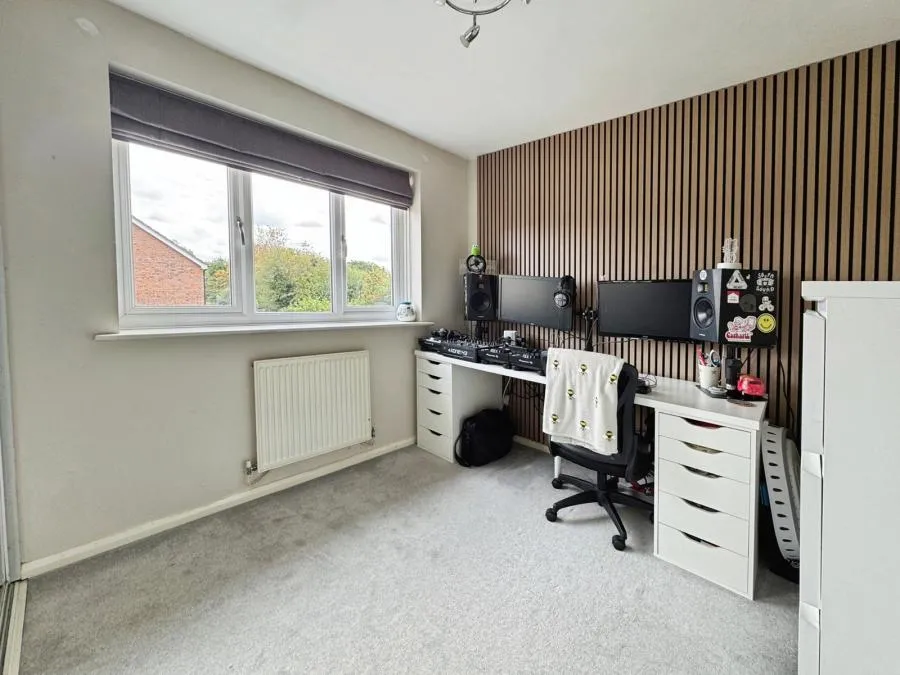 Deller Street, Binfield, RG42, photo 10