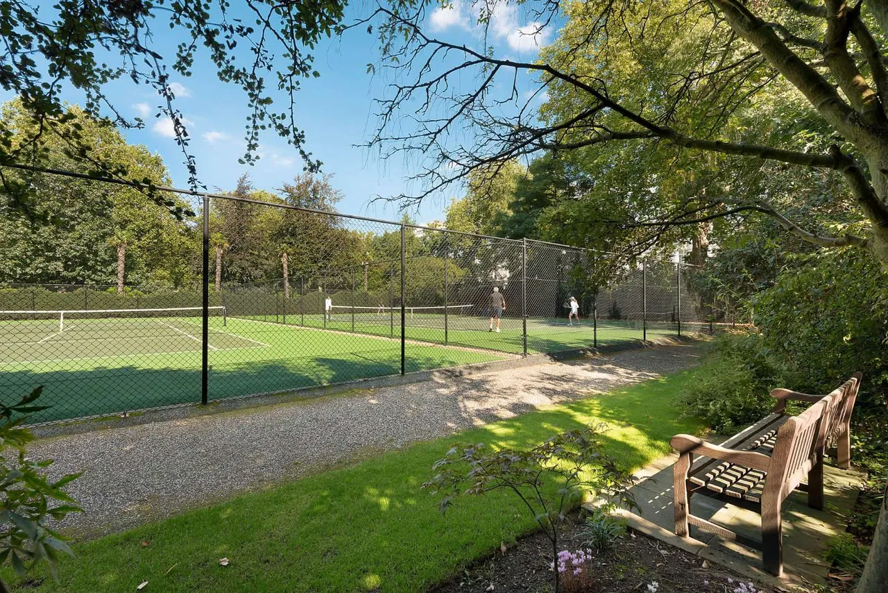 Cadogan Lane, London, SW1X, photo 12