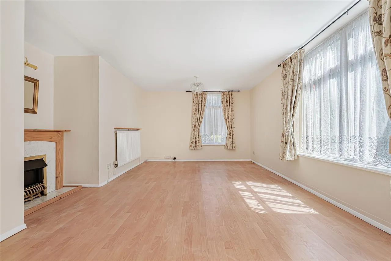 School Lane, Haverhill, CB9, photo 3