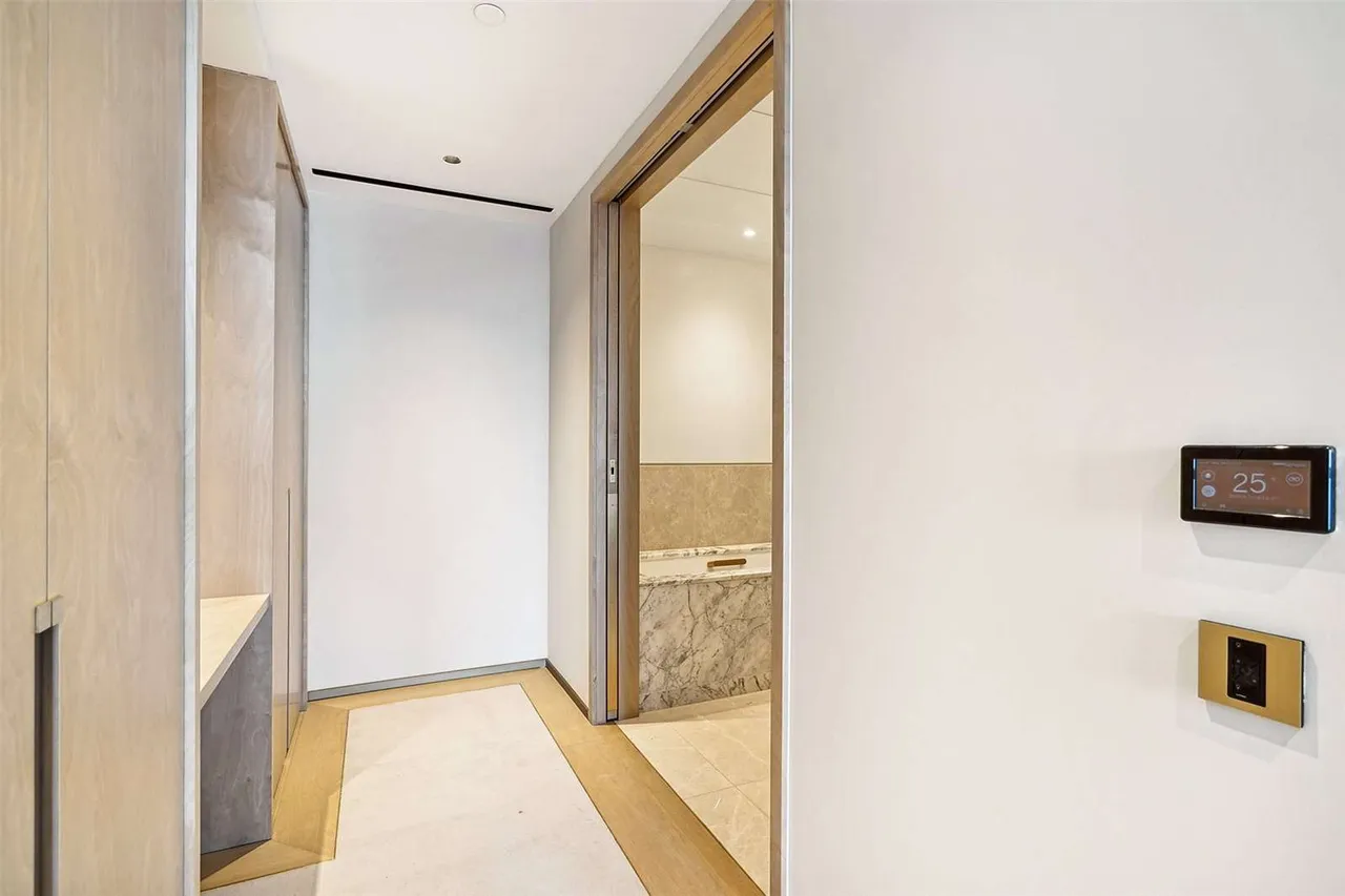Nine Elms Lane, London, SW8 5RE, photo 12