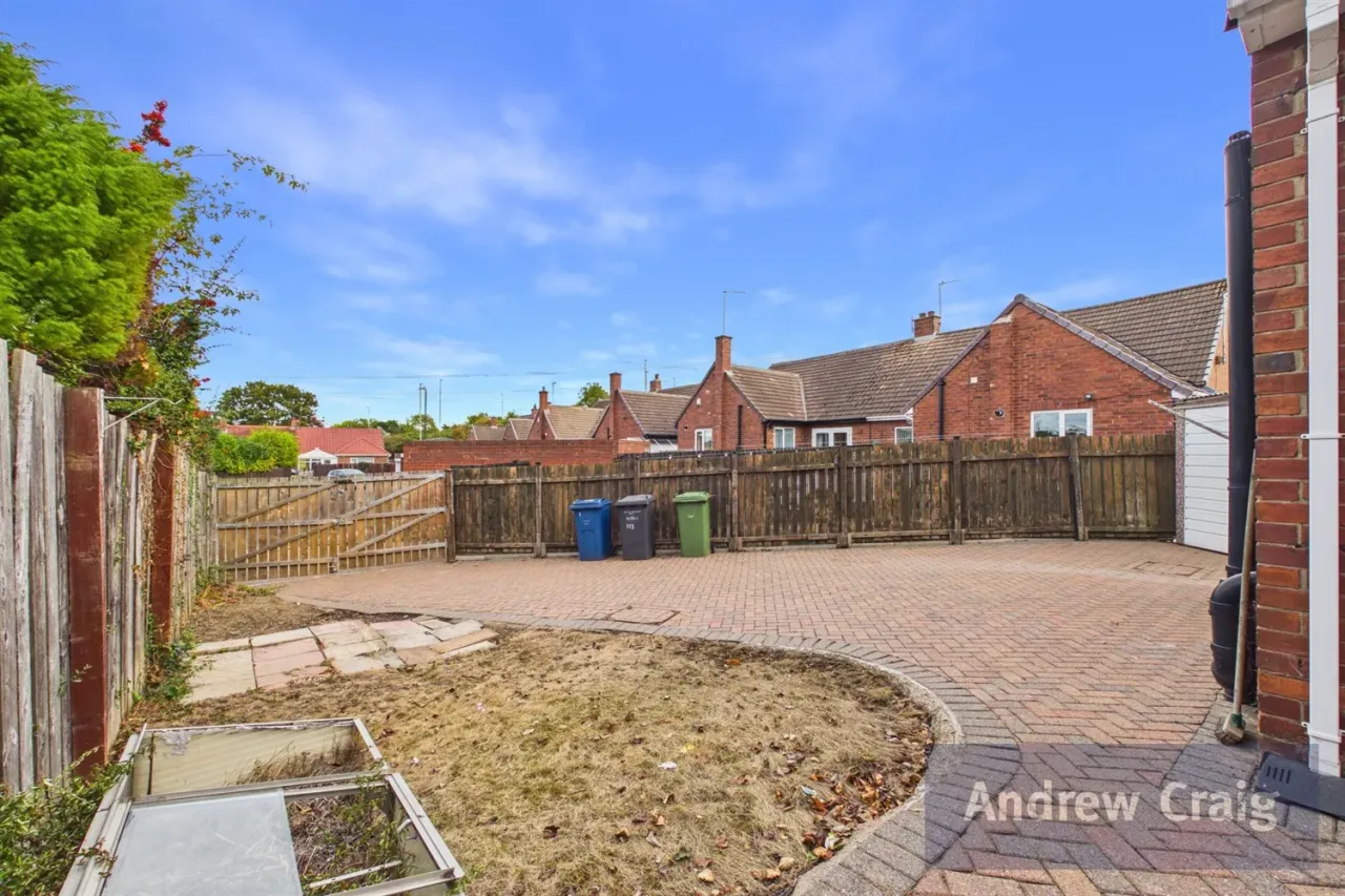York Avenue, Jarrow, NE32, photo 12