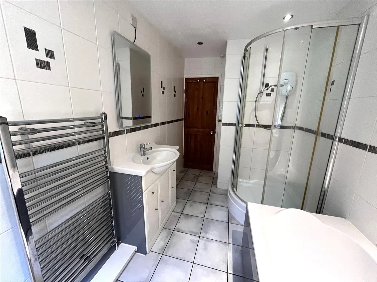 Hampshire Drive, Pembroke Dock, SA72, photo 16