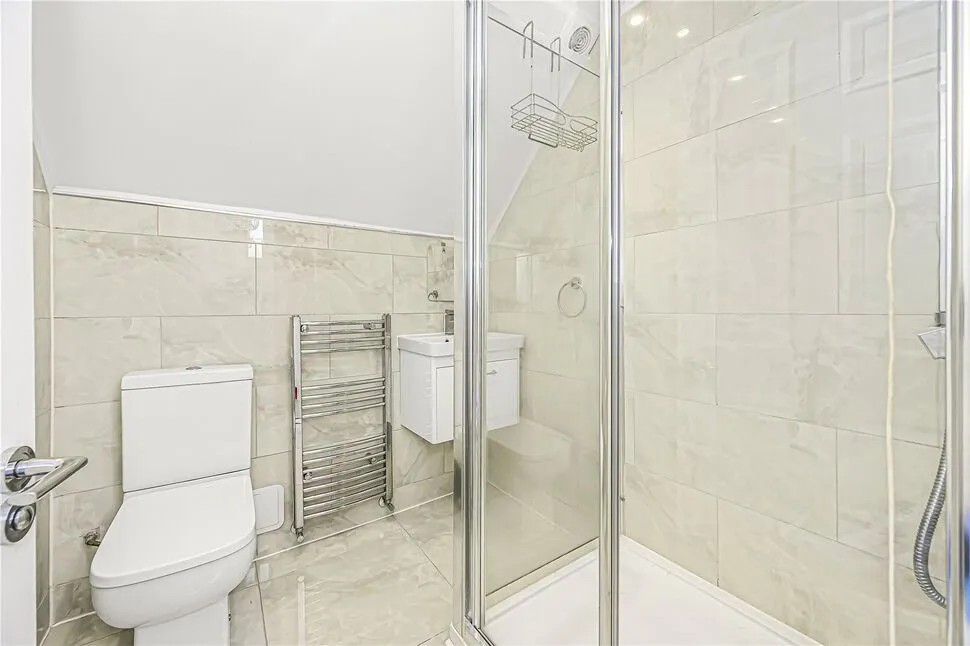 Simmons Drive, Dagenham, Essex, RM8, photo 7